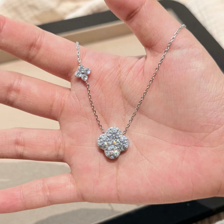 Lumière Clover Moissanite Necklace | S925 Sterling Silver