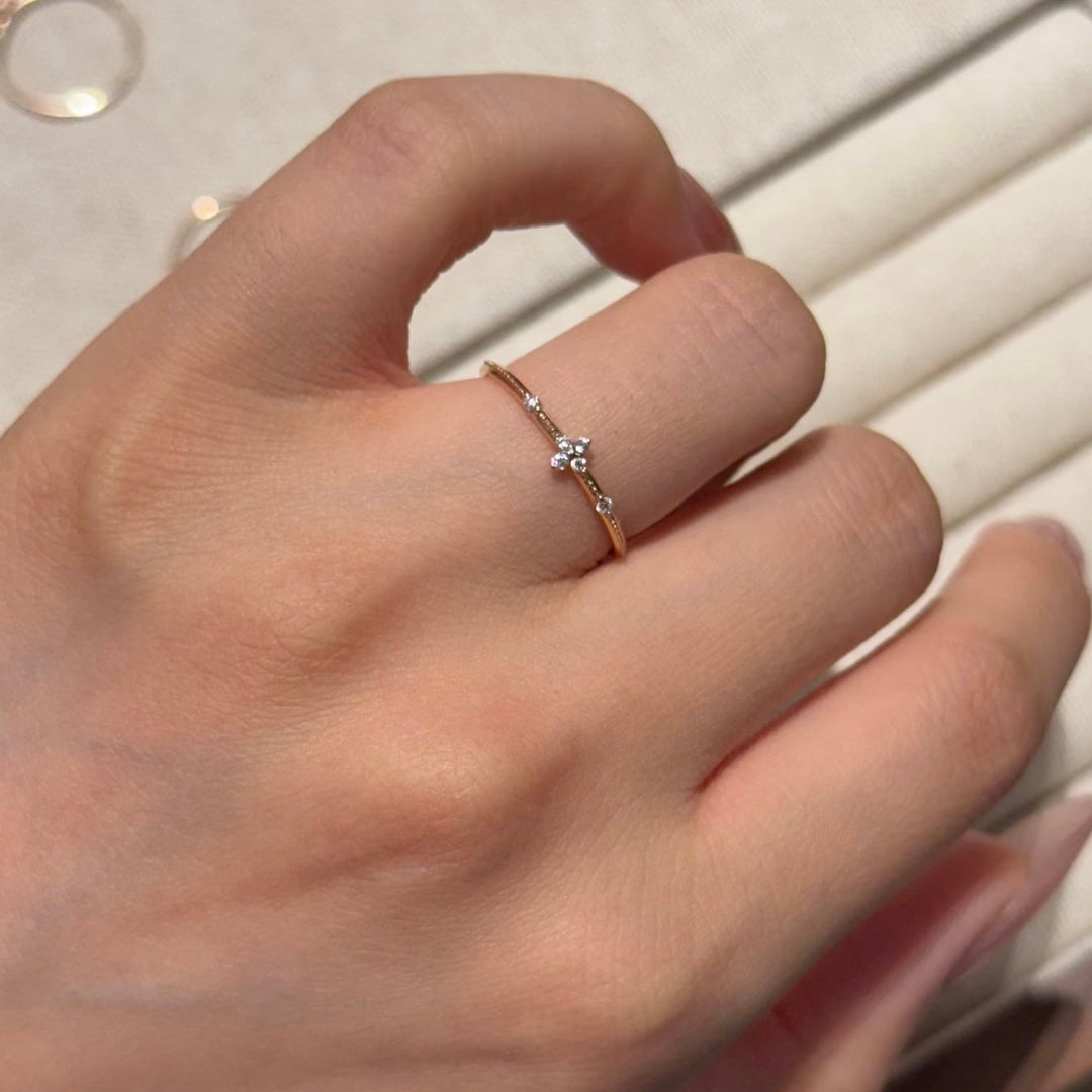 Vintage Cluster Zircon Stacking Ring — Slim Band | S925 Sterling Silver
