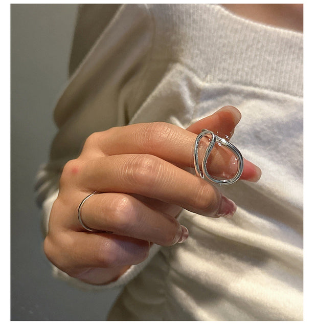 Minimalist Line Ring