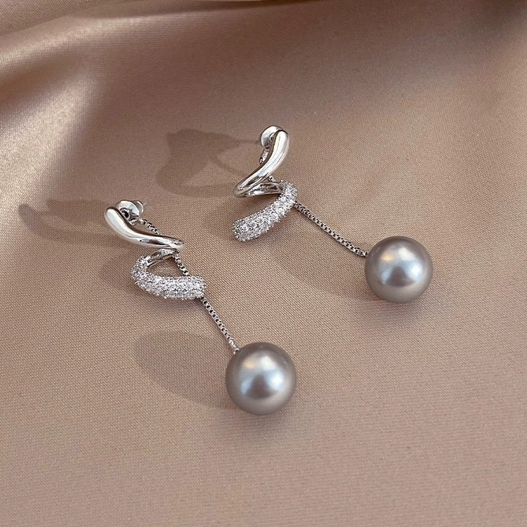 Rhinestone Spiral Pearl Earrings