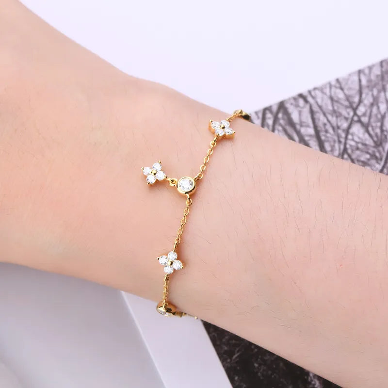 Clover Moissanite Bracelet