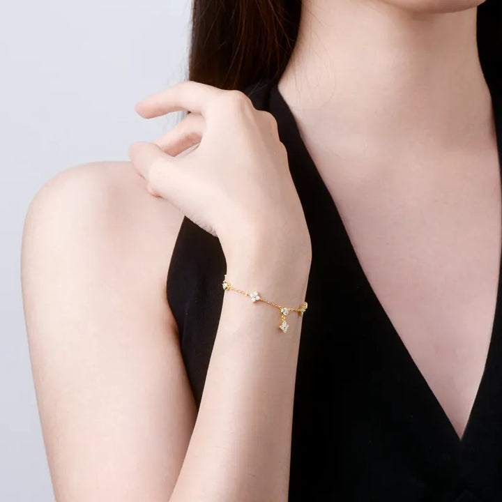 Clover Moissanite Bracelet