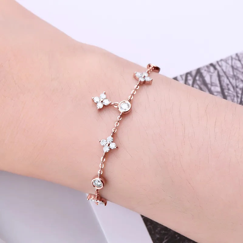 Clover Moissanite Bracelet