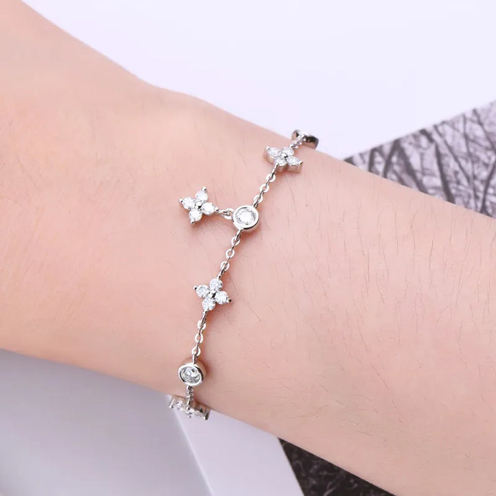 Clover Moissanite Bracelet