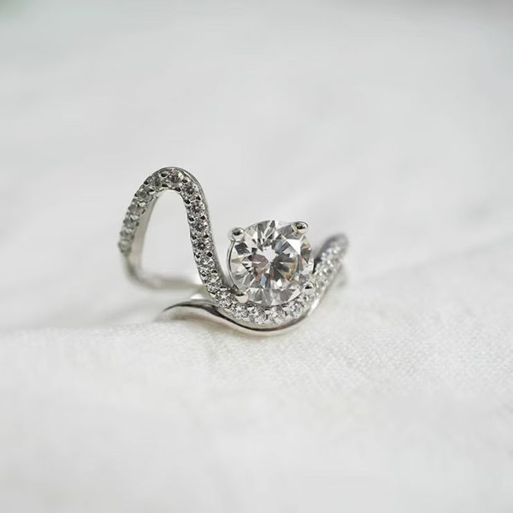 Curve Wave Ring