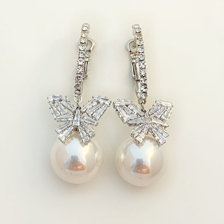 Super Sparkle Zirconia Butterfly Pearl Earrings