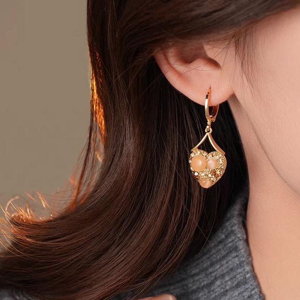 Cat's Eye Heart Earrings