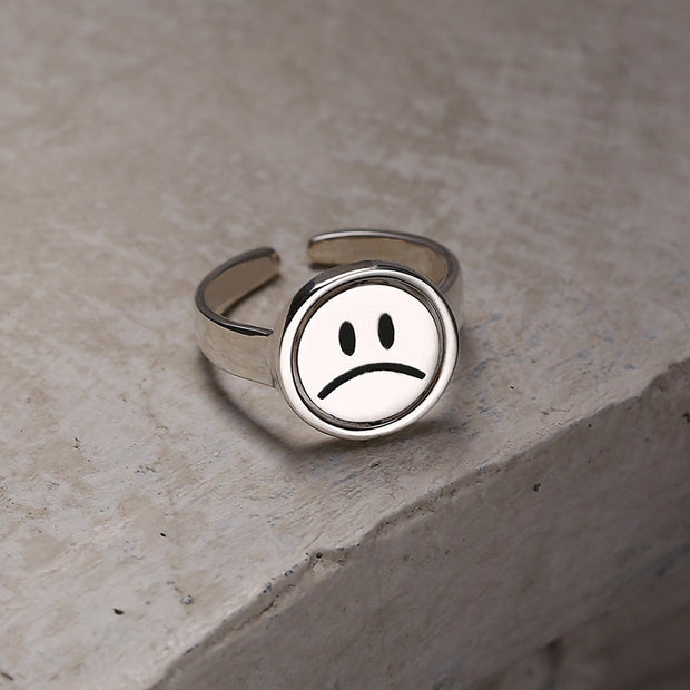 Turnable Smiley Ring