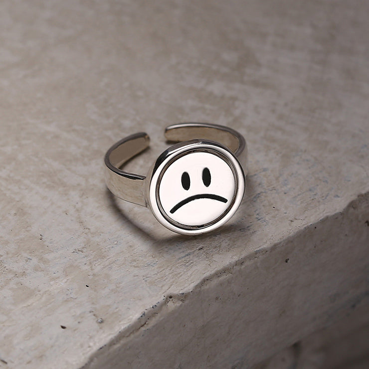Turnable Smiley Ring