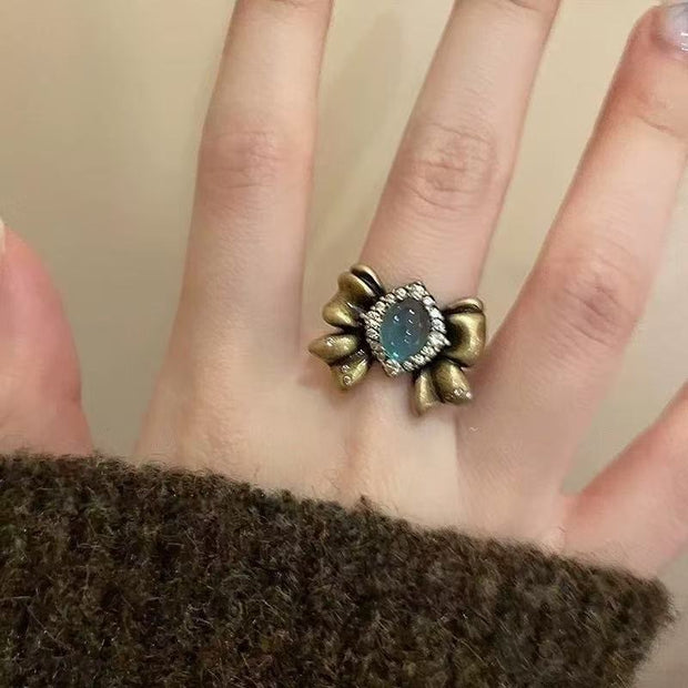 Vintage Bow Ring