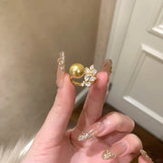 Full Diamond Leaf Pearl Ring