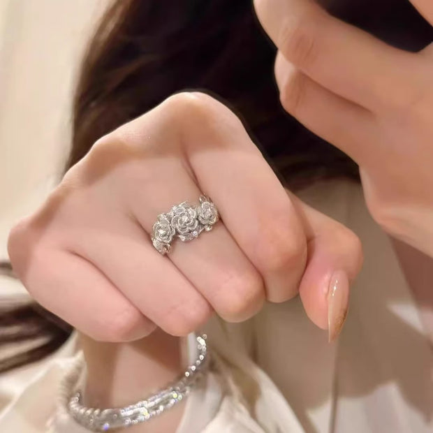 Three Flower Rose Ring