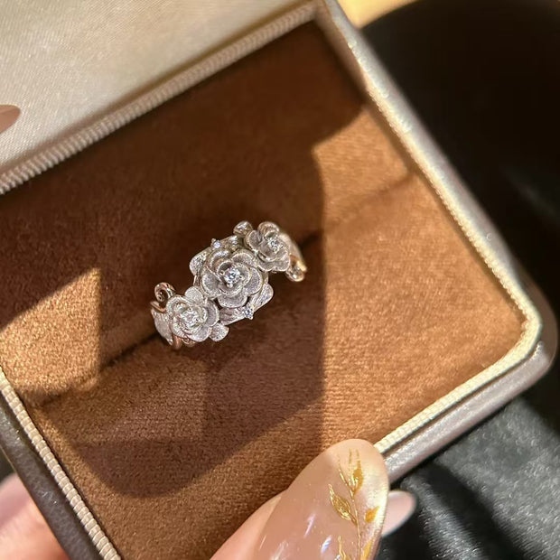 Three Flower Rose Ring