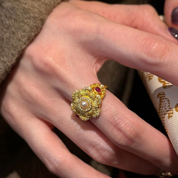 Golden Bloom Pearl Ring
