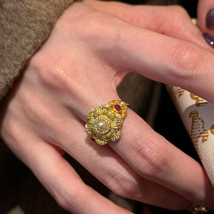 Golden Bloom Pearl Ring