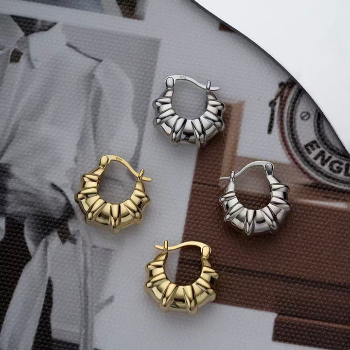 Vintage Ribbed Hoop Earrings