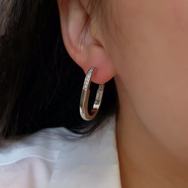 Minimalist Oval Hoop Earrings