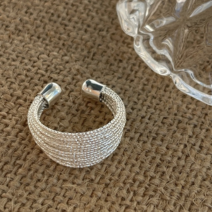 Adjustable Multi-Layered Wire Ring