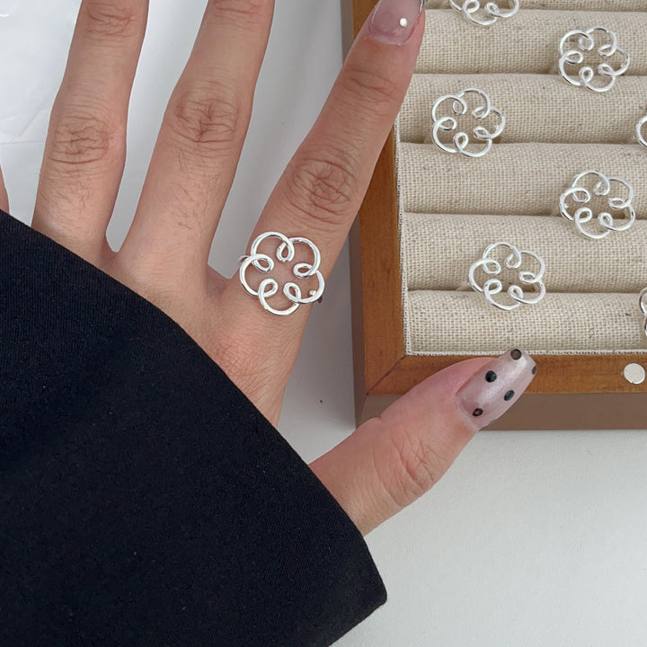 Line Skeleton Flower Adjustable Ring