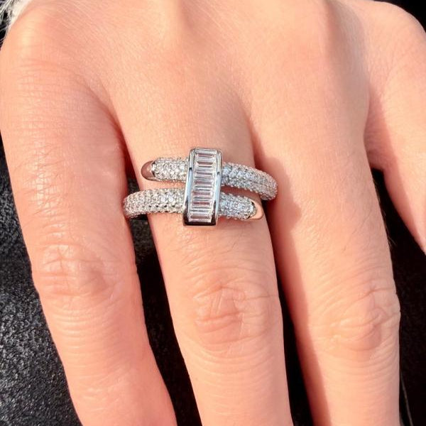 Luxury Buckle Zircon Bangle  Ring Set