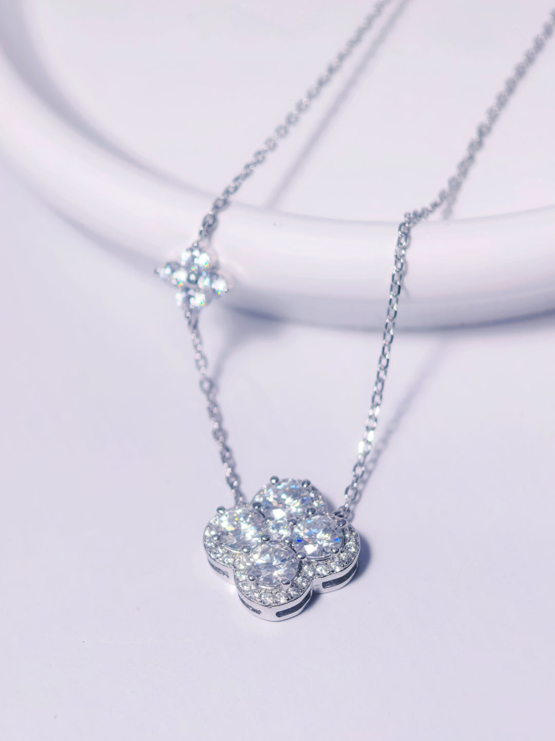 Lucky Four-Leaf Clover Moissanite Necklace