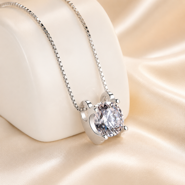 Midsummer Garden Moissanite Necklace