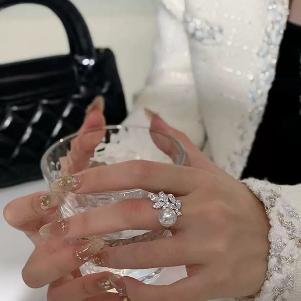 Full Diamond Leaf Pearl Ring