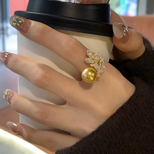 Full Diamond Leaf Pearl Ring