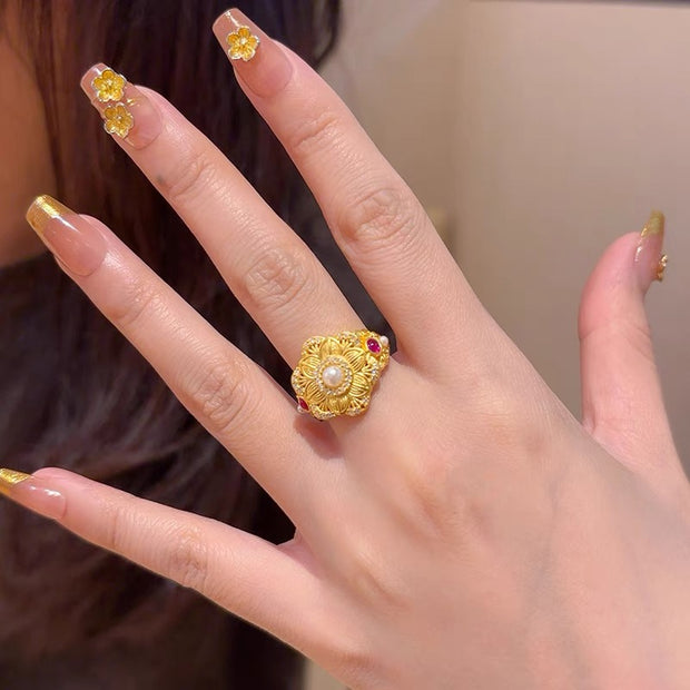 Golden Bloom Pearl Ring