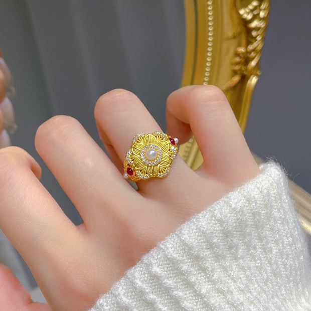Golden Bloom Pearl Ring
