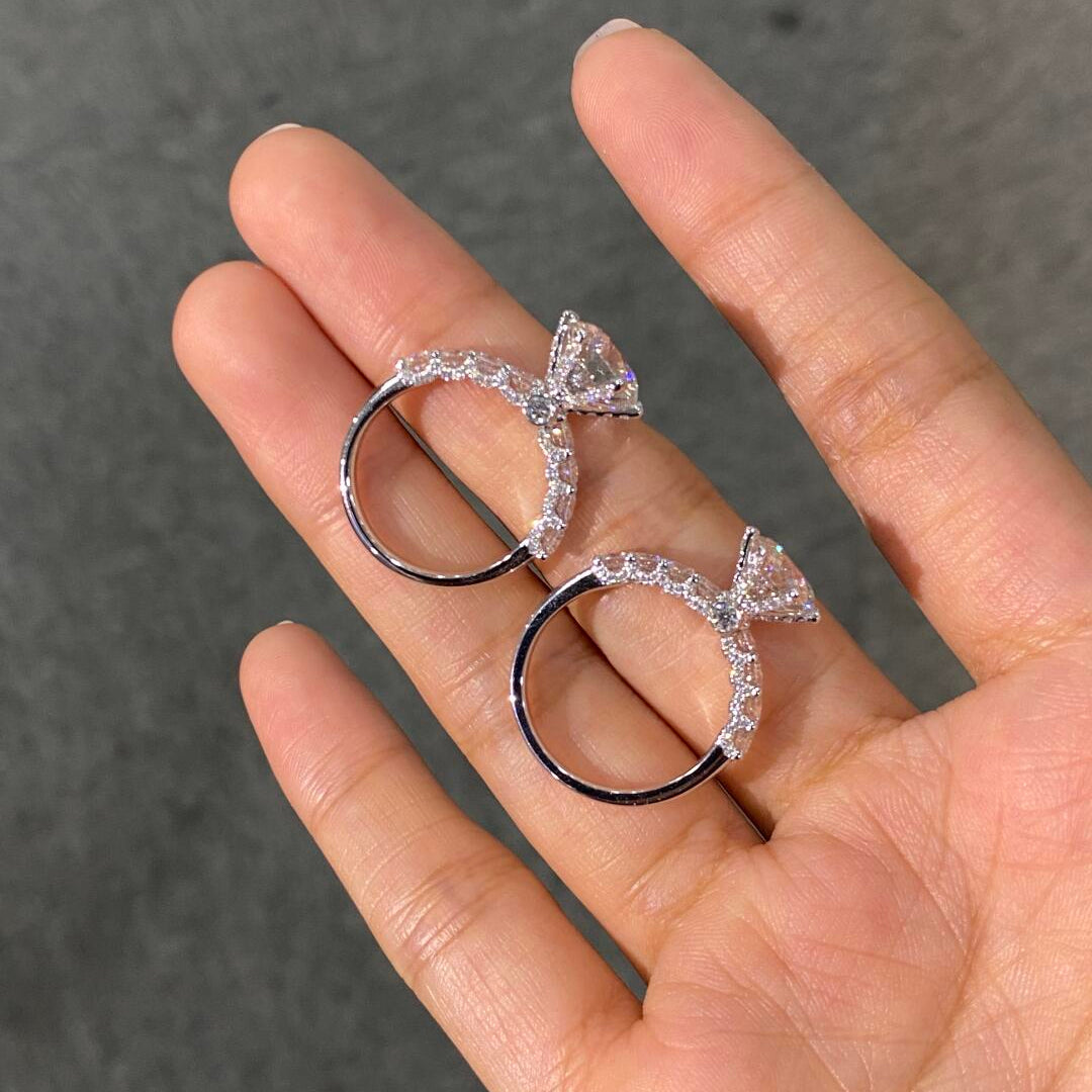 Aurora Six-Prong Moissanite Ring