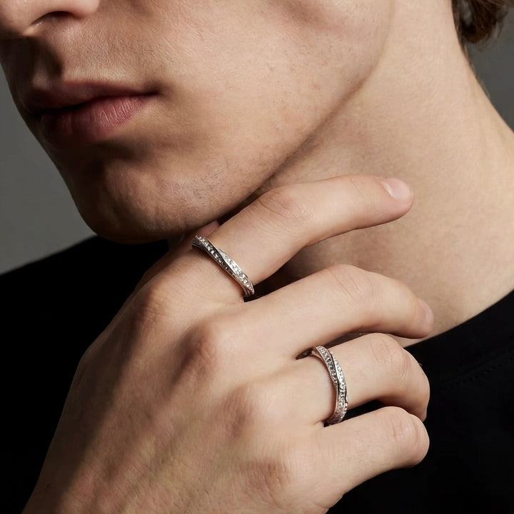 Heart Bezel Moissanite Couple Ring Set