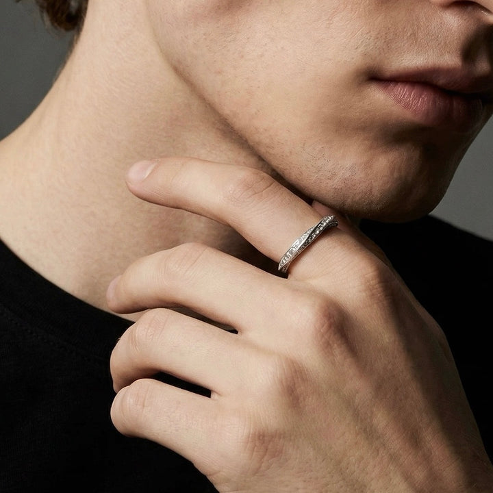 Heart Bezel Moissanite Couple Ring Set