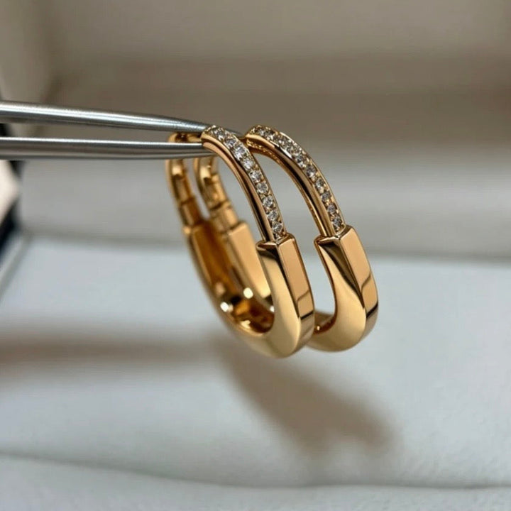 Minimalist Oval Hoop Earrings