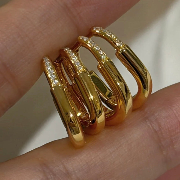 Minimalist Oval Hoop Earrings