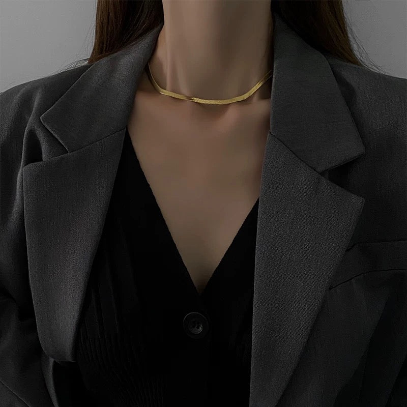 Snake bone simple and versatile necklace