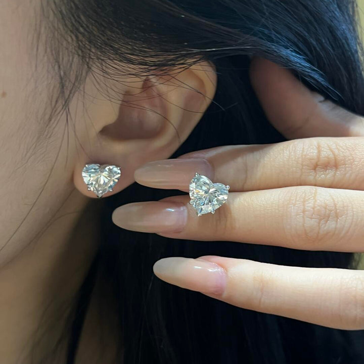 Heart-Cut Moissanite Stud Earrings