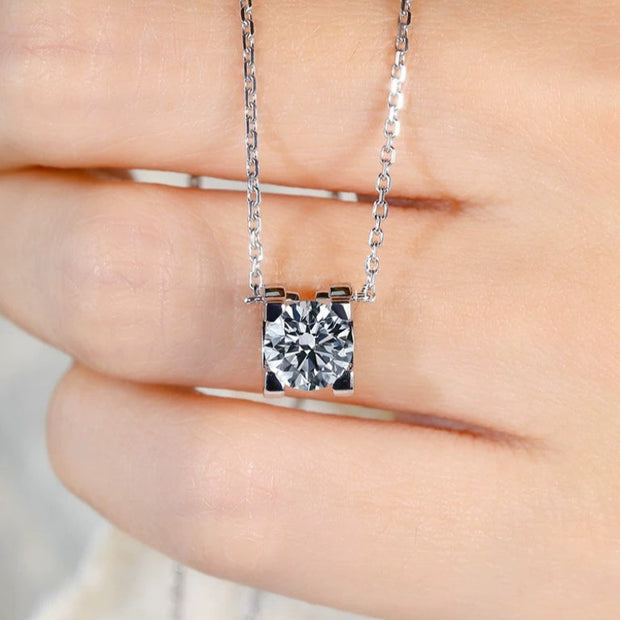 Midsummer Garden Moissanite Necklace