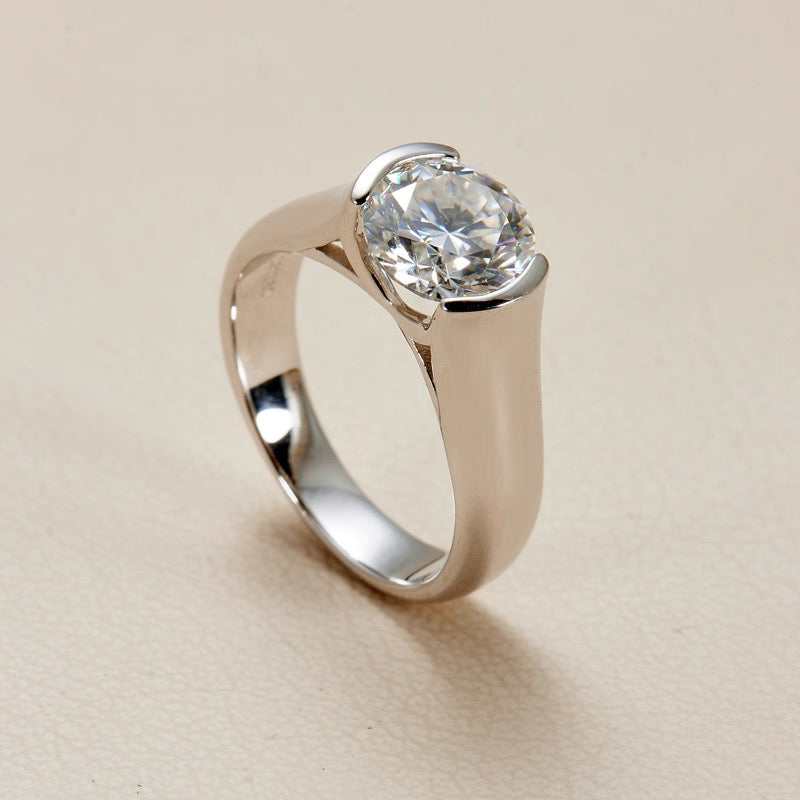 Round-Cut Moissanite Solitaire Ring