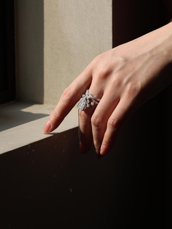 Teardrop Crown Moissanite Ring | S925 Sterling Silver