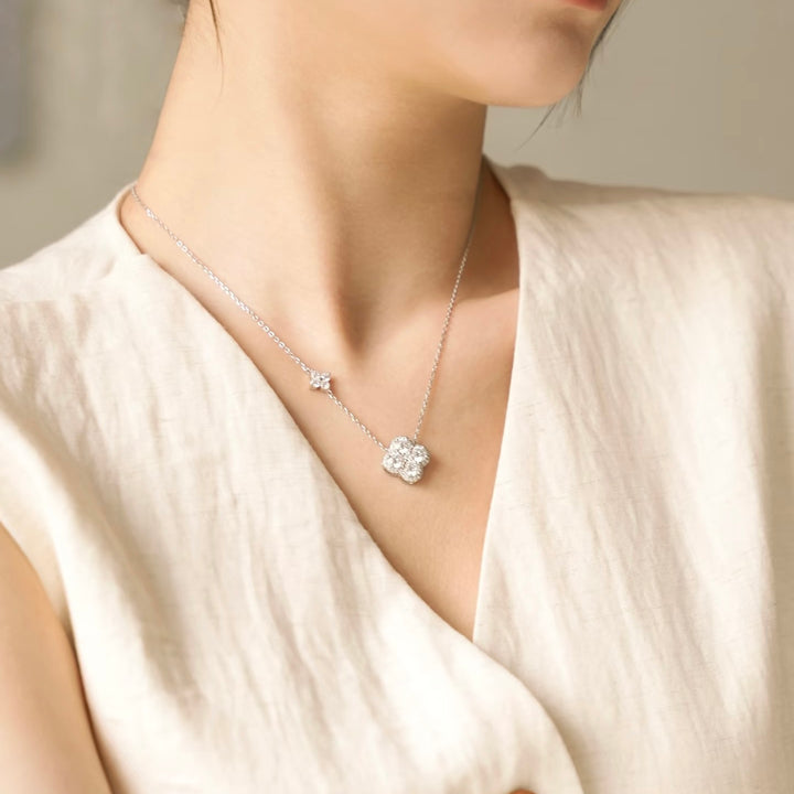 Lumière Clover Moissanite Necklace | S925 Sterling Silver