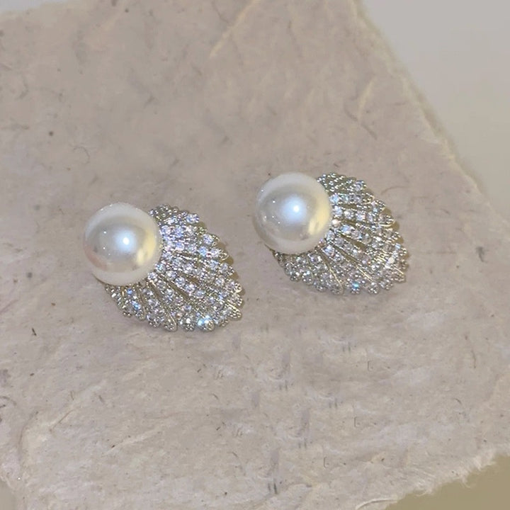 Vintage-Inspired Fan-Shaped Pearl Stud Earrings
