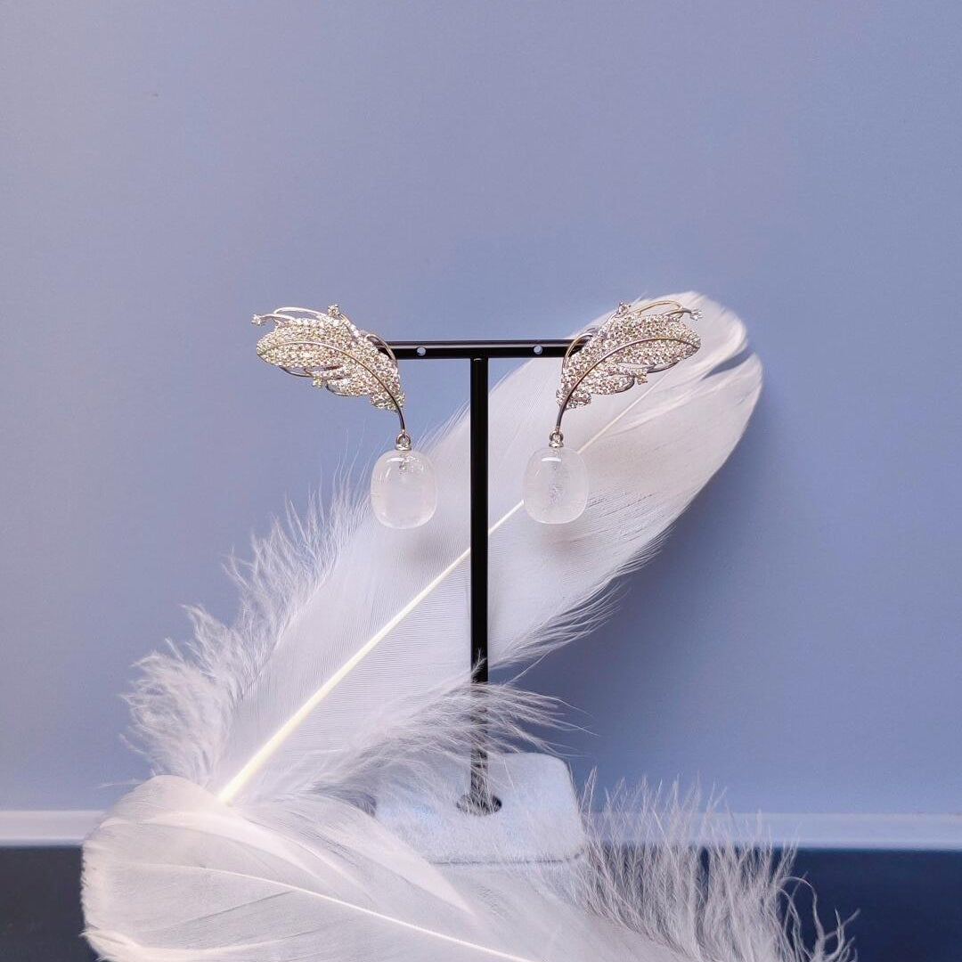 Feather Leaf Pearl Drop Earrings
