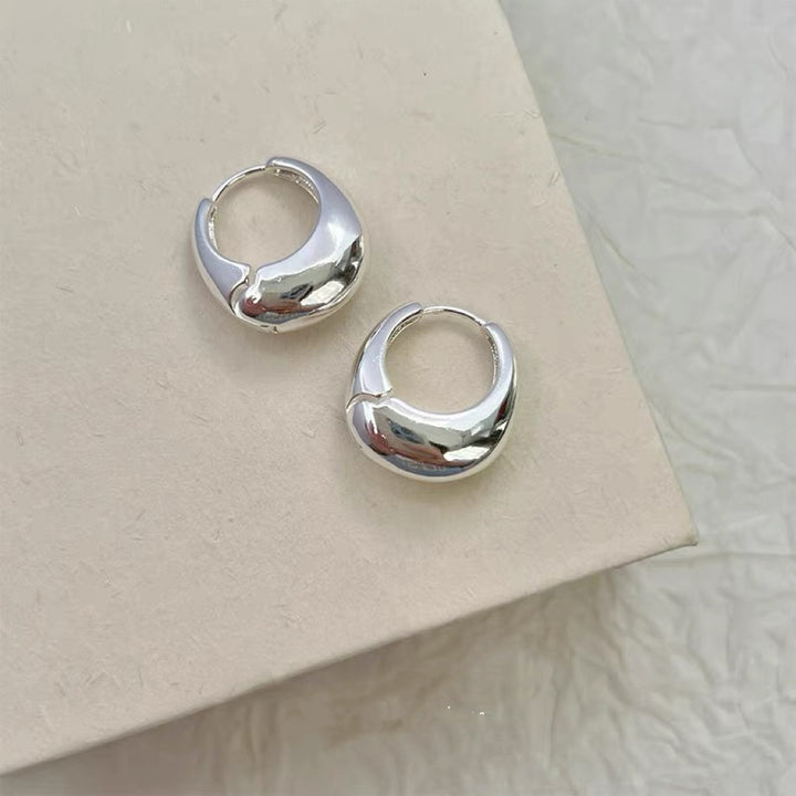 Minimalist Chunky Hoop Earrings