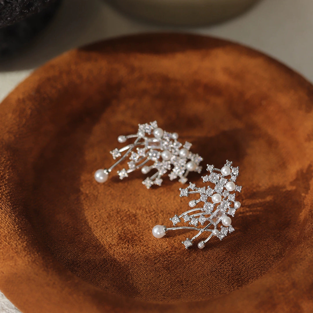 Elegant Pearl Crystal Cluster Earrings