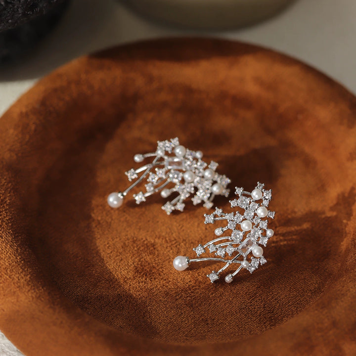 Elegant Pearl Crystal Cluster Earrings