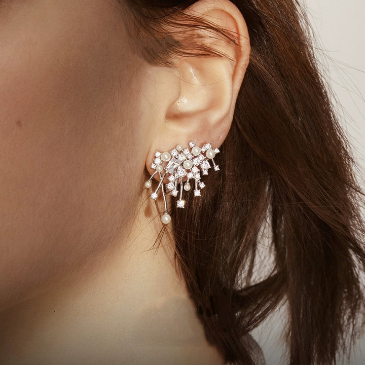 Elegant Pearl Crystal Cluster Earrings