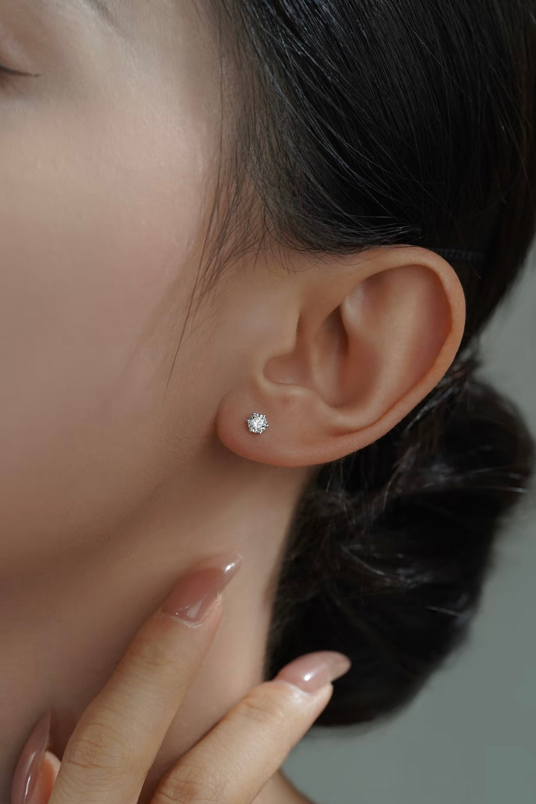 Classic Six-Prong Moissanite Stud Earrings | GRA Certified | S925 Sterling Silver