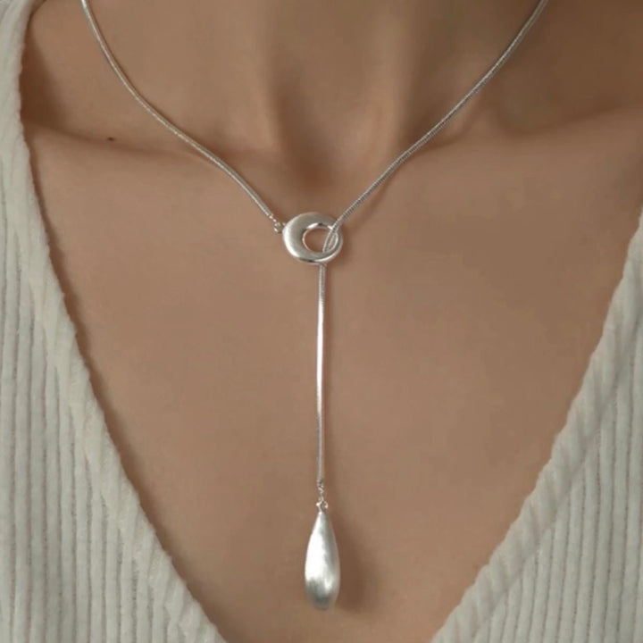 Elegant Teardrop Dangle Earrings