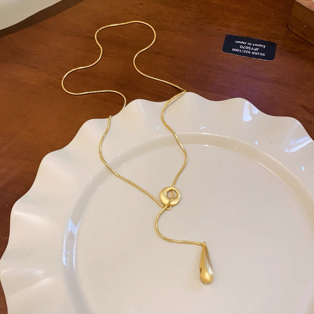 Minimalist Brushed Teardrop Lariat Necklace
